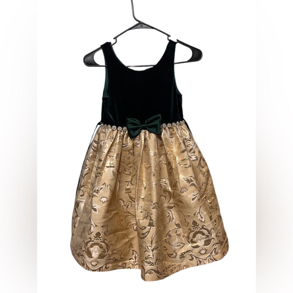 Girls Couture Princess dress. Size 7